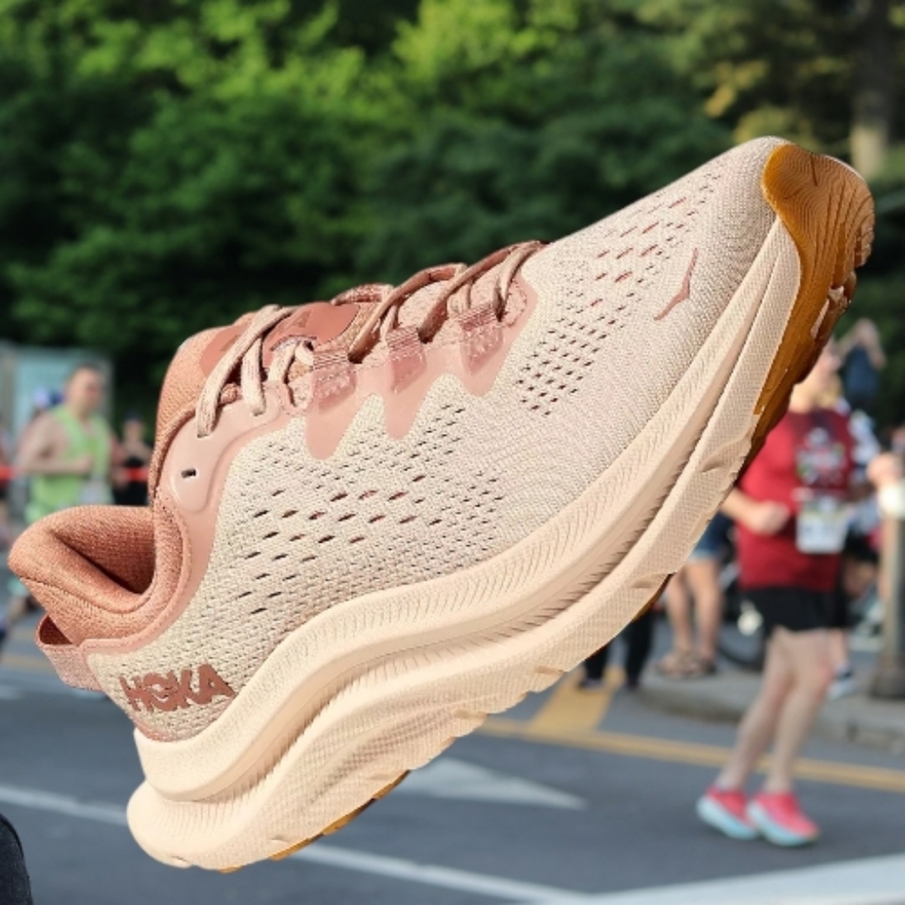 NEW! Hoka Kawana 2.Colour: vanilla /sandstone. Size 10 B - Picture 5 of 15